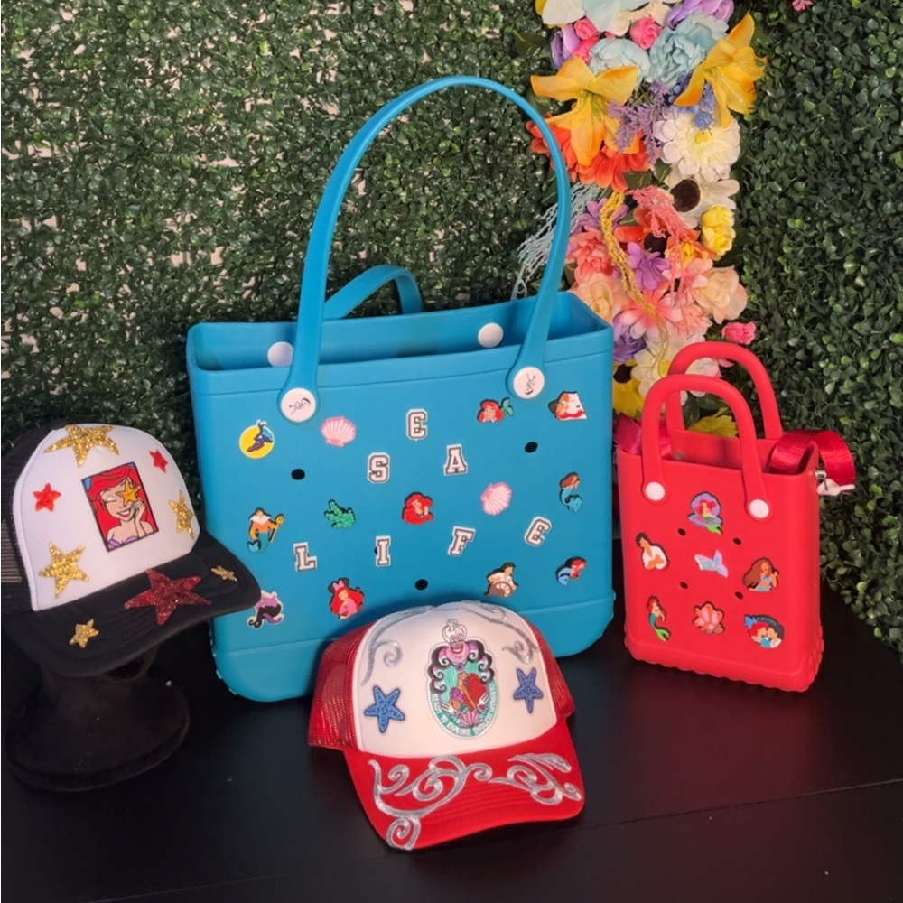 Sea Life Themed Blue and Red Tote Bag The little mermaid themed